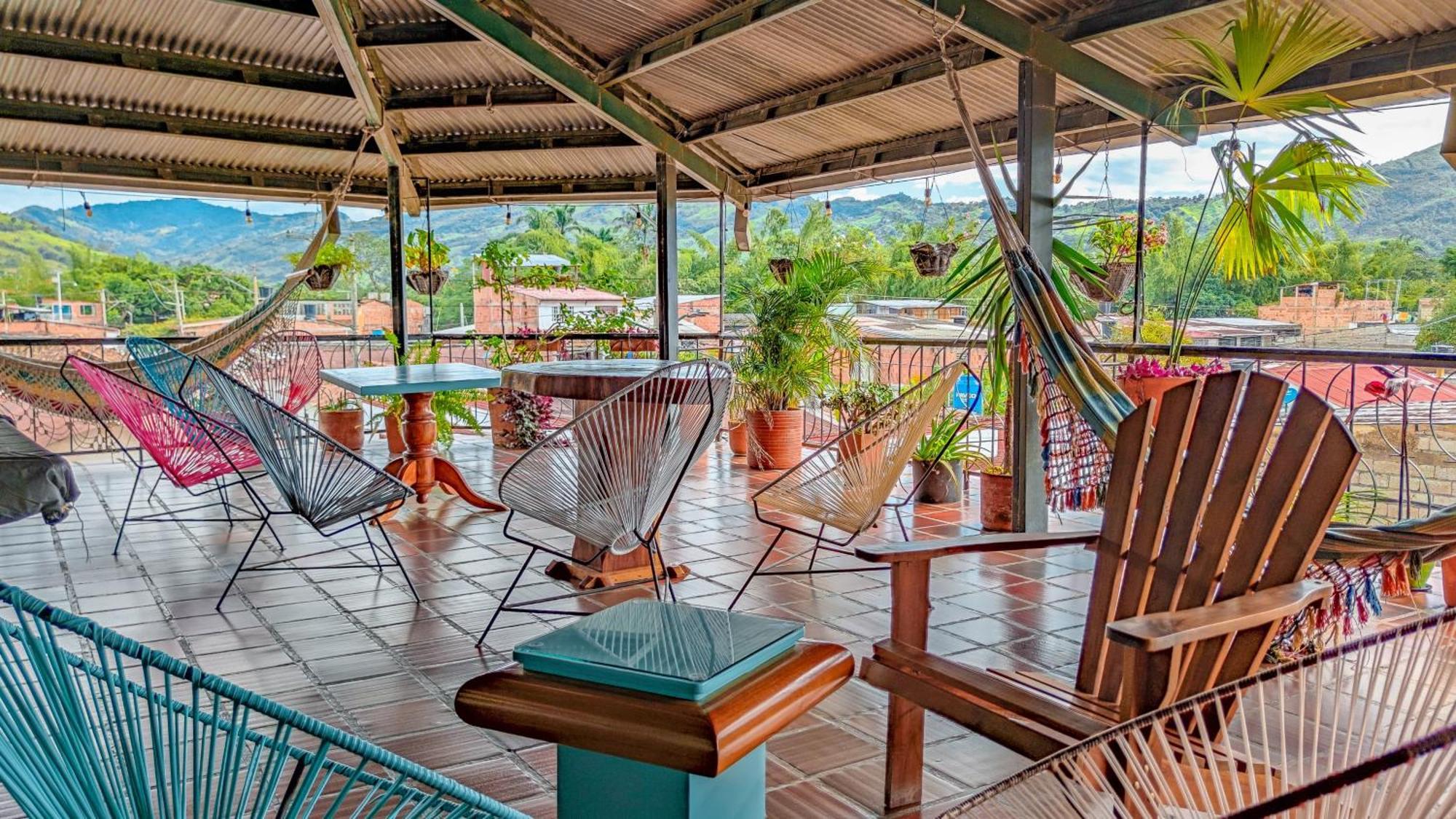 La Rosa Nautica Hostel غوادواس المظهر الخارجي الصورة