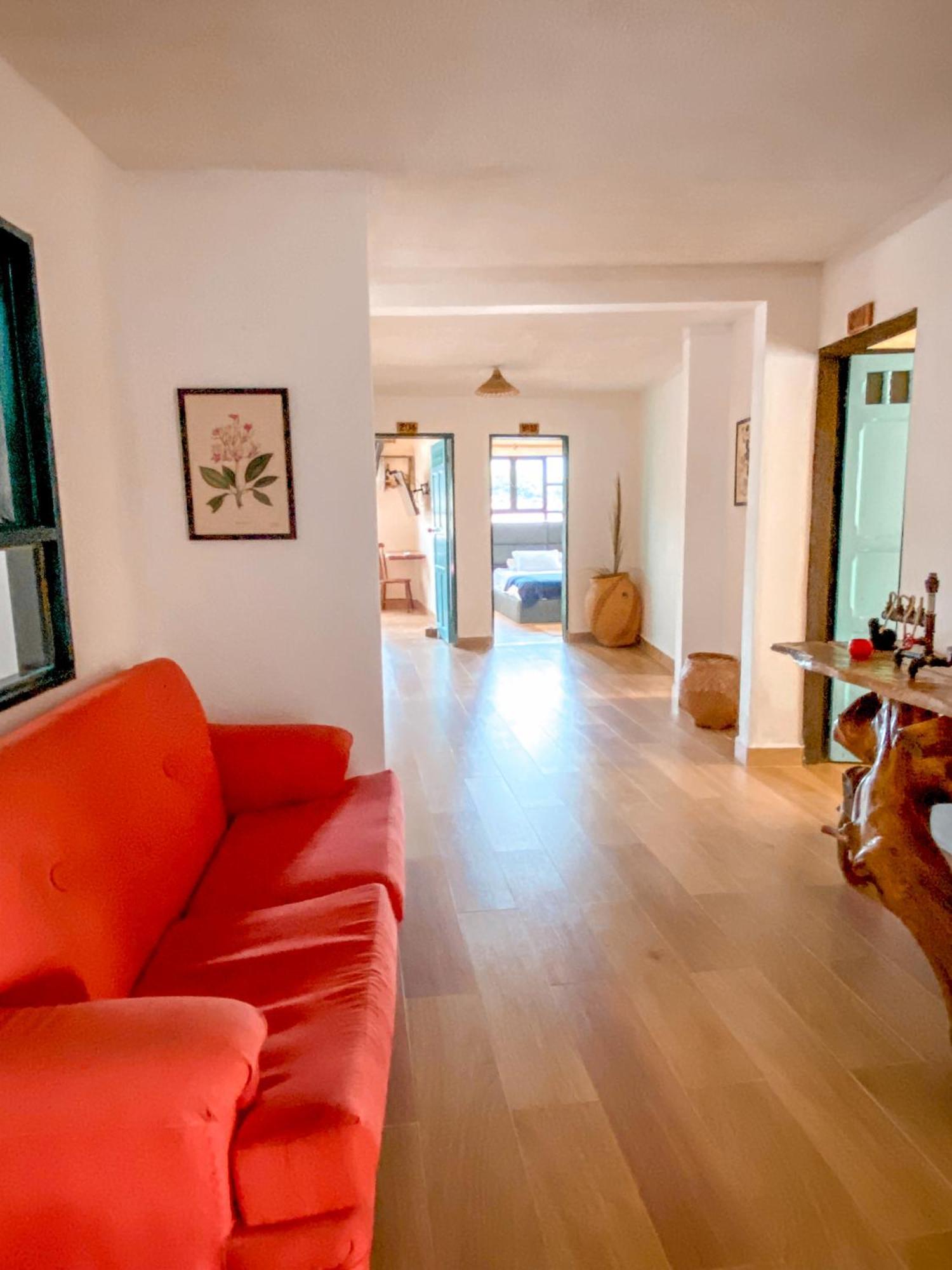 La Rosa Nautica Hostel غوادواس المظهر الخارجي الصورة
